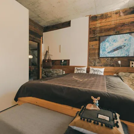 Apartment Alte Post By Interhome